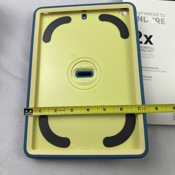 NWT Otterbox iPad case 7/8/9, Galaxy Runner Blue & alpha glass screen protector - Picture 7 of 9